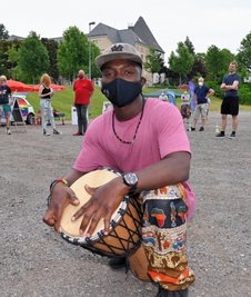 Emmanuel Nganje aus Kamerun war bei der Veranstaltung in Schneeberg dabei. 