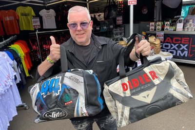 Bei Stefan Litschka aus Remscheid gibts Taschen aus alten Lederkombis