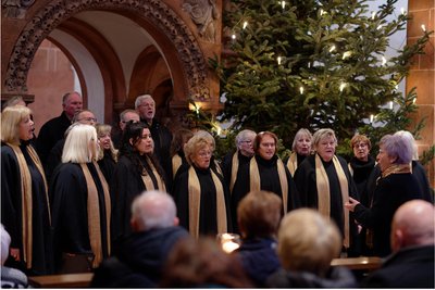 Der Paul-Fleming-Chor lädt am 29. November zu einem Mitsing-Konzert in die St.-Ottokirche ein.