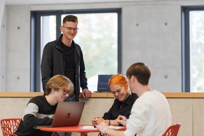 Derzeit studieren rund 6300 junge Leute an der Hochschule Mittweida. Die Zielvereinbarung sieht etwa 6100 vor.