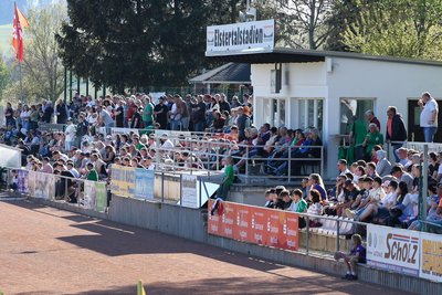650 Zuschauer sahen ein munteres Spiel.