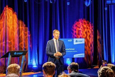 Ministerpräsident Michael Kretschmer stellte sich am Mittwoch in der Hochschule Mittweida den Fragen des Publikums.