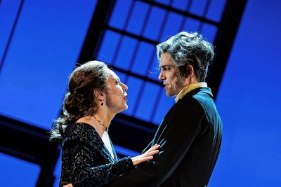 Susanne Engelhardt und Alexander Donesch im "Grafen von Monte Christo". 