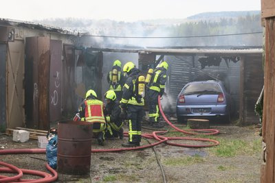 Brand in einem Garagenkomplex auf der Gartenstraße in Schwarzenberg 