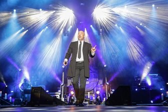 8500 Fans feiern Unheilig in Chemnitzer Messe -