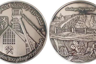 Diese Silbermünze zu 575 Jahre Bergbau in Altenberg ist das jüngste Motiv einer Reihe zum Weltkulturerbe Montanregion Erzgebirge.