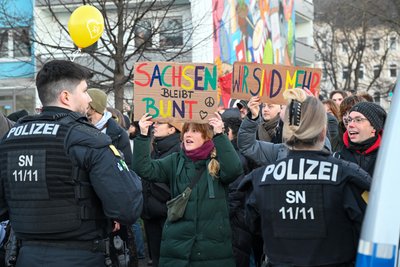 Tausende stellten sich den Rechtsextremen entgegen.