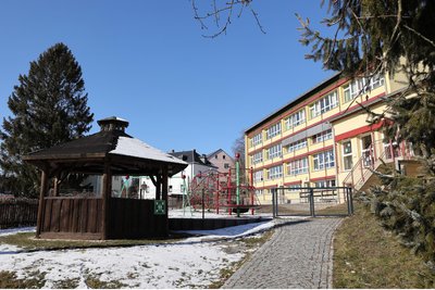 Das neue Objekt für die Vereinstreffen ist das nur wenige Schritte oberhalb liegende poliklinische Zentrum an der Pestalozzistraße.