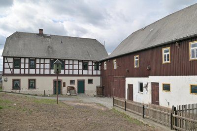 Am Meißner Gut in Stützengrün findet am Freitagabend die 2. Hofweihnacht statt.