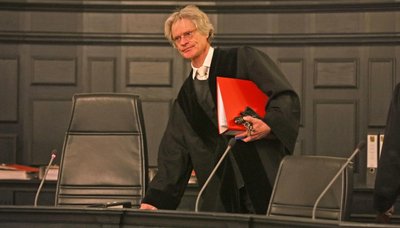 Richter Klaus Hartmann, Vizepräsident des Zwickauer Landgerichts führt zusammen mit zwei weiteren Richtern und zwei Schöffen den Prozess, bei dem sich ein 74-Jähriger wegen Totschlags verantworten muss. Ein Urteil wird Ende Oktober erwartet. 