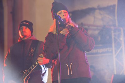 Die Band „Halb so wild“ umrahmte die Welcome Party musikalisch.