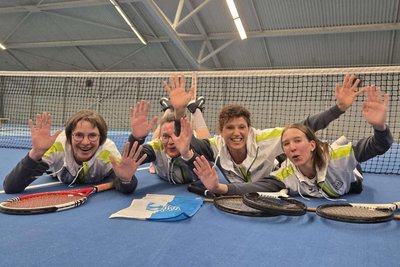 Die Tennis-Damen des Olbernhauer TC – von links: Christine Preißler, Romy Ebermann, Katja Bilz und Stella Wiener.
