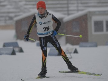 Emil Schreier vom SV Stützengrün sicherte sich in seiner Altersklasse die Silbermedaille im Sachsenpokallauf in Klingenthal. 
