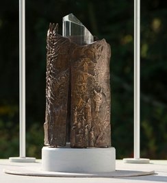 
              <p class="artikelinhalt">Das Modell des Plauener Wendedenkmals.</p>
            