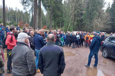 Bürgerprotest 2022 gegen Windkraftanlagen am Hohen Brand. Nun steht fest. Die Kammlage wird kein Windradvorranggebiet.