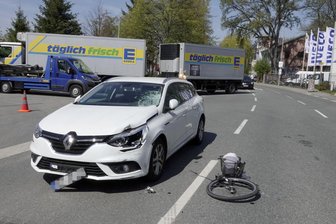 87-jährige Radfahrerin nach Unfall im Krankenhaus -