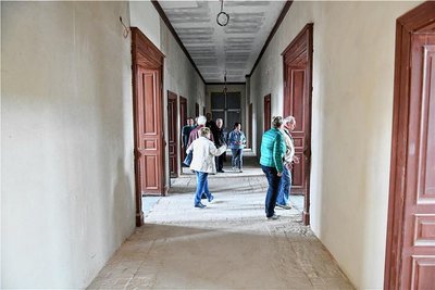 Am Tag der Städtebauförderung gab es Rundgänge durch das Kontorgebäude der früheren Baumwollspinnerei und den benachbarten Wasserbau. 