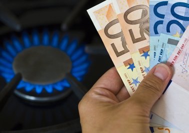 Strom und Erdgas sind in der Beschaffung derzeit extrem teuer. Viele Anbieter nehmen deshalb keinen neuen Kunden mehr auf. 