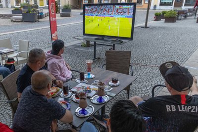 Public Viewing auf dem Annaberger Markt.