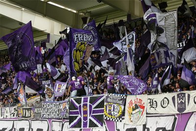 Die aktive Fanszene sorgt im Stadion für Stimmung.