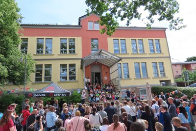 Bei der Ranzenparty in der Leubnitzer Grundschule war viel los.