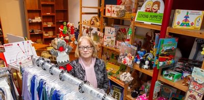 In der kommenden Woche wird Heidemarie Nagel den Laden "Holzkiste und Wäschekorb" am Plauener Altmarkt endgültig räumen. 