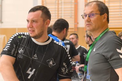 Was erwartet die Rotation-Männer um Trainer Jens Peschke (r.) und Max Bladeck in der Verbandsliga Ost?