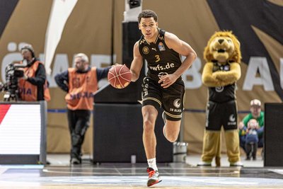 Mit Nicholas Tischler steht der erste Neuzugang für die kommende Saison bei den Niners Chemnitz fest. Er kommt von Bundesligarivale Basketball Löwen Braunschweig.
