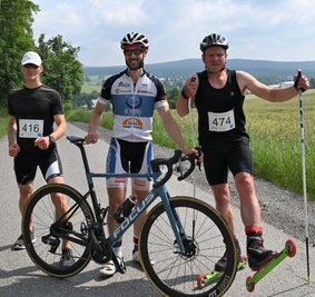 Waren am schnellsten oben: Läufer André Kirmse vom Team Physio Vital Oederan, Radfahrer Martin Pährisch vom Team Lindner ERZ-Ritter und Rollskifahrer René Meischner vom SC Norweger Annaberg (v. l.). 