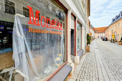 Das ehemalige russische Spezialitätengeschäft Monetka an der Ludwig-Würkert-Straße in Zschopau.