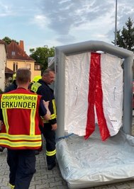 Während des Einsatzes war aucheine sogenannte Dekontaminationsdusche aufgebaut worden.