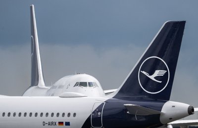 Lufthansa streicht ab dem 3. Juni die Stornierungsgebühren für flexible Tickets auf den meisten Interkontinentalstrecken.