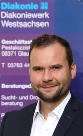 Ob die Impfpflicht für Schulbegleiter wie für einen 33-Jährigen aus Beerheide gilt, ist nach den Worten von Andreas Seidel (Foto), Geschäftsführer vom Diakoniewerk Westsachsen, offen. Seidel erwartet dazu eine Klarstellung.