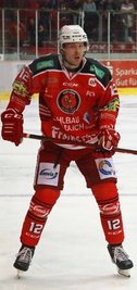 Thore Weyrauch trägt bei den Eispiraten Crimmitschau die Nummer 12.