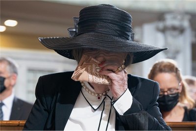 Wurde von allen Rednern gewürdigt: Ex-"Landesmutter" und Witwe Ingrid Biedenkopf (90). 