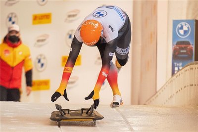 Nach der Silbermedaille bei der Weltmeisterschaft 2020 verpasstAxel Jungk im vergangenen Winter die Qualifikation für den Weltcup. Nun ist er stark zurück und schaut zuversichtlich in Richtung Olympia. 