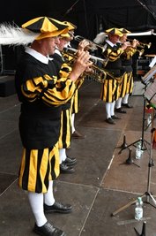Das Freiberger Stadtgebläse beim Fest der Vereine. 