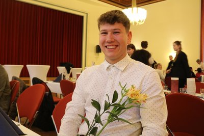 Hannes Moritz Freund aus Lößnitz hat bei der Zwönitzer Agrargenossenschaft die Ausbildung zum Land- und Baumaschinenmechatroniker absolviert.