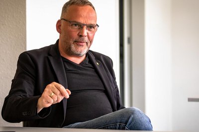 Mittelsachsens Landrat Dirk Neubauer (Foto aus einem Pressegespräch) über Volkmar Schreiter: „Er war unheimlich engagiert, hat sehr lösungsorientiert und verbindlich gearbeitet“.