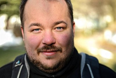 Als Administrator der Facebook-Gruppe „circle Freiberg“ hat Philipp Reichelt viel zu tun. Schuld sind mehr und mehr Fake-Accounts.