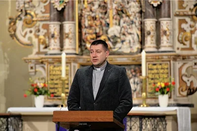 Priester Roman Gumeniuk bedankte sich für die Unterstützung, die seine Heimat auch aus Freiberg erfährt. 