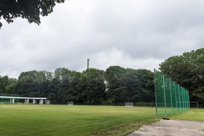 Die Mitglieder des TSV Germania Chemnitz haben nach eigenen Angaben allein im letzten halben Jahr mehr als 1300 Arbeitsstunden in die Anlage an der Markersdorfer Straße gesteckt.