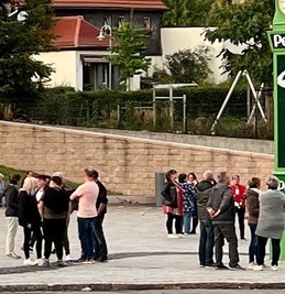 In Oelsnitz sollen sich rund 150 Leute versammelt haben. 