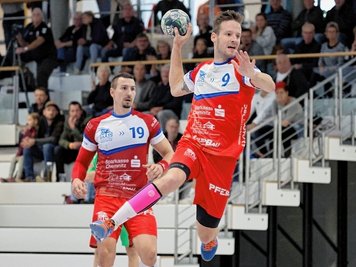 "Uns hat beim Abschluss die Geduld gefehlt", sagte HC-Spieler Franz Schmidt(am Ball) zur Niederlage seines Teams. 