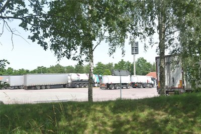 Auf dem Parkplatz am Autohof an der Autobahnausfahrt Nossen-Nord in Rhäsa hat sich ein Raubüberfall ereignet.