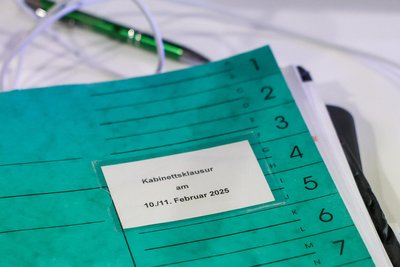Bis zur Sommerpause soll der 50-Milliarden-Haushalt stehen.