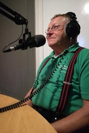 Auch das gehörte zum "Leben" als Fichtelberglauf-Organisator: Andreas Roscher im Interview bei Radio Erzgebirge RSA (2018).