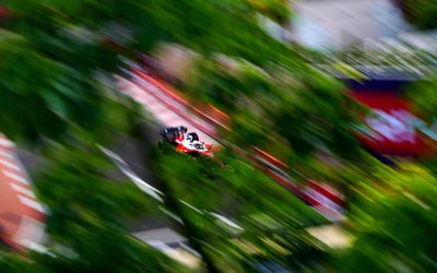  Der monegassische Ferrari-Pilot Charles Leclerc auf der Rennstrecke vor dem Großen Preis von Monaco.
