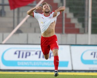 So feierte Mike Könnecke im Sommer 2020 das wichtigste seiner bislang sechs Tore für den FSV Zwickau. 