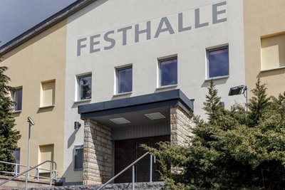 Die Stadt ist nach wie vor auf der Suche nach einem neuen Betreiber für die Festhalle.